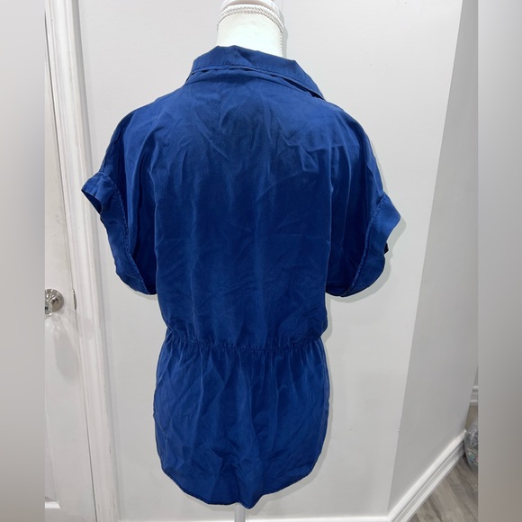 Blue Silk Collared Tshirts - Picture 5 of 6